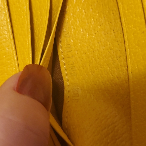 Fendi Monogram Limited Edition Wallet - Picture 11 of 16